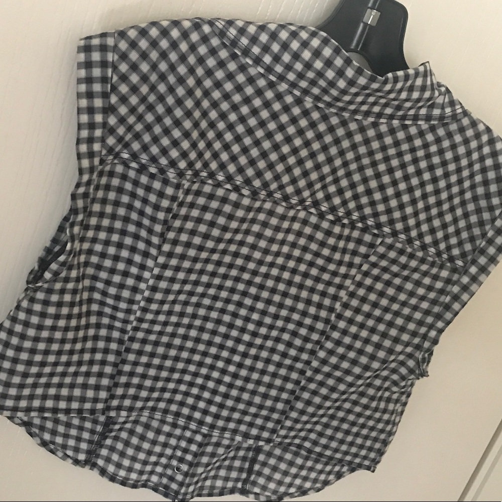 Guess Snap Button Crop Checker Top - image 2